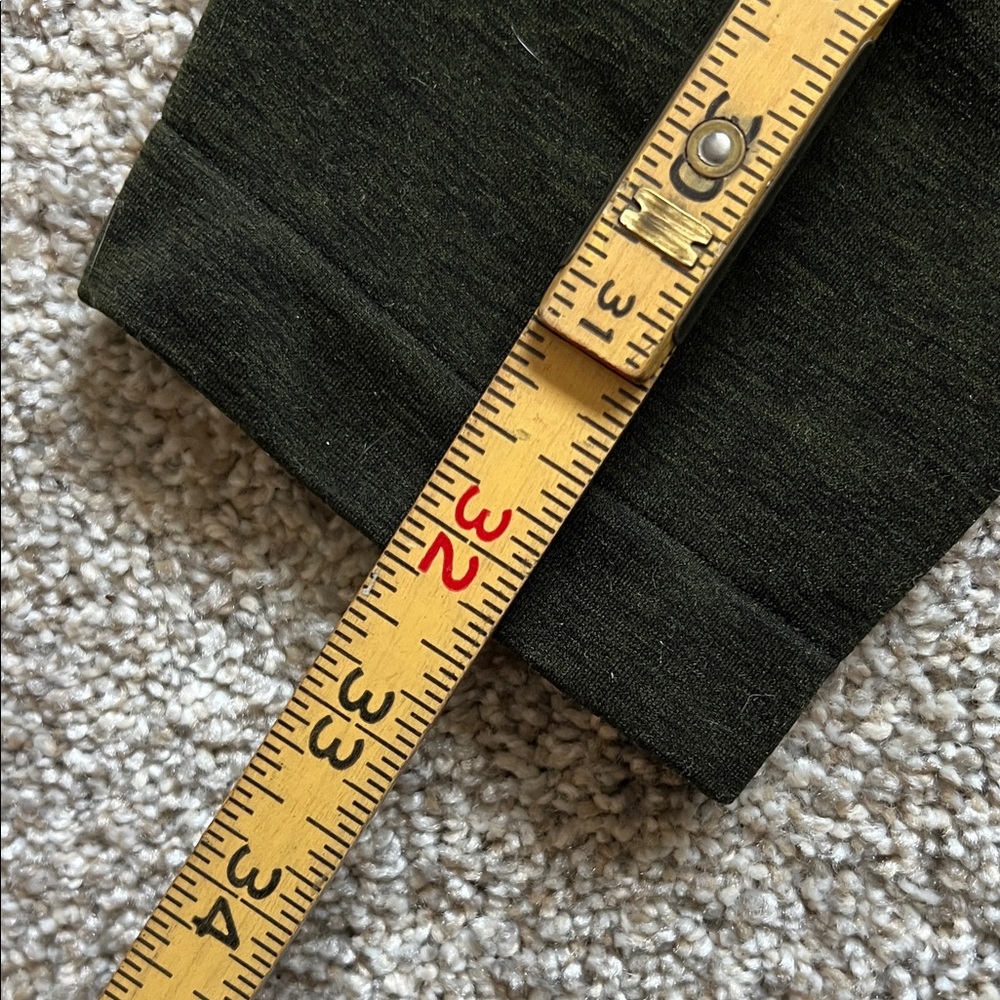 Alphalete Women’s Dark Green Leggings size XL - Picture 6 of 6
